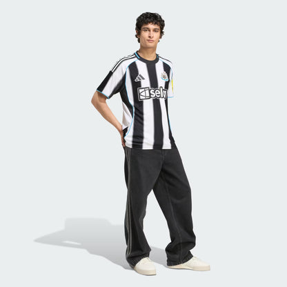 Newcastle United Home Kit (2025-2026)