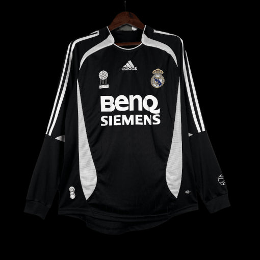 Real Madrid Retro 2006/07 Long Sleeve Third Away