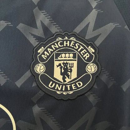 Manchester United 24/25 Away