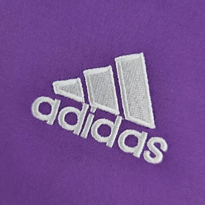 Real Madrid Retro 2016/17 Away